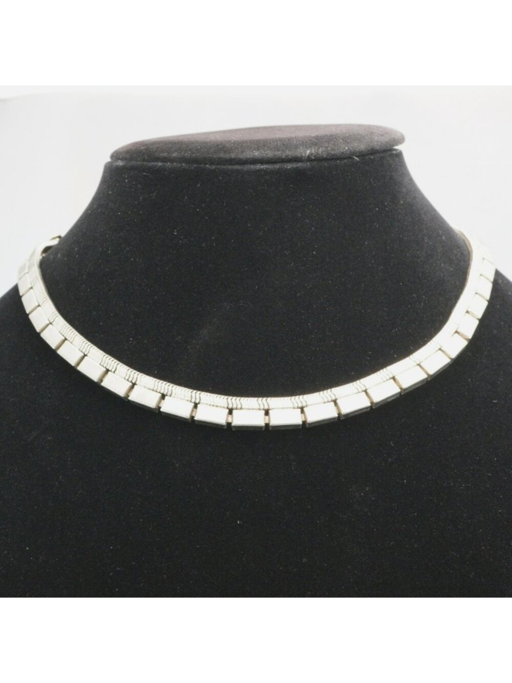 Vintage Modernist Silver-Tone Geometric Chain Link Choker Necklace Adjustable